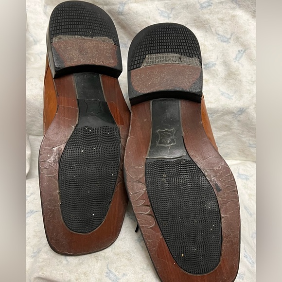 Valentino Men's Brown Leather Handmade Healed Squared Toed Tie Up Shoes - Picture 3 of 7